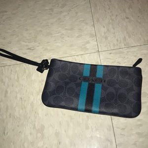 NWOT Coach Wristlet